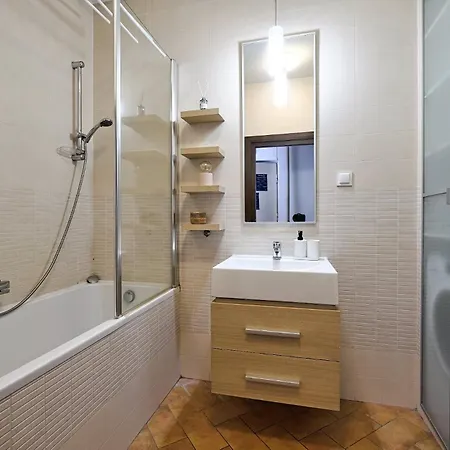 Appartamento Chic Apartment-old Town-f50/2 *